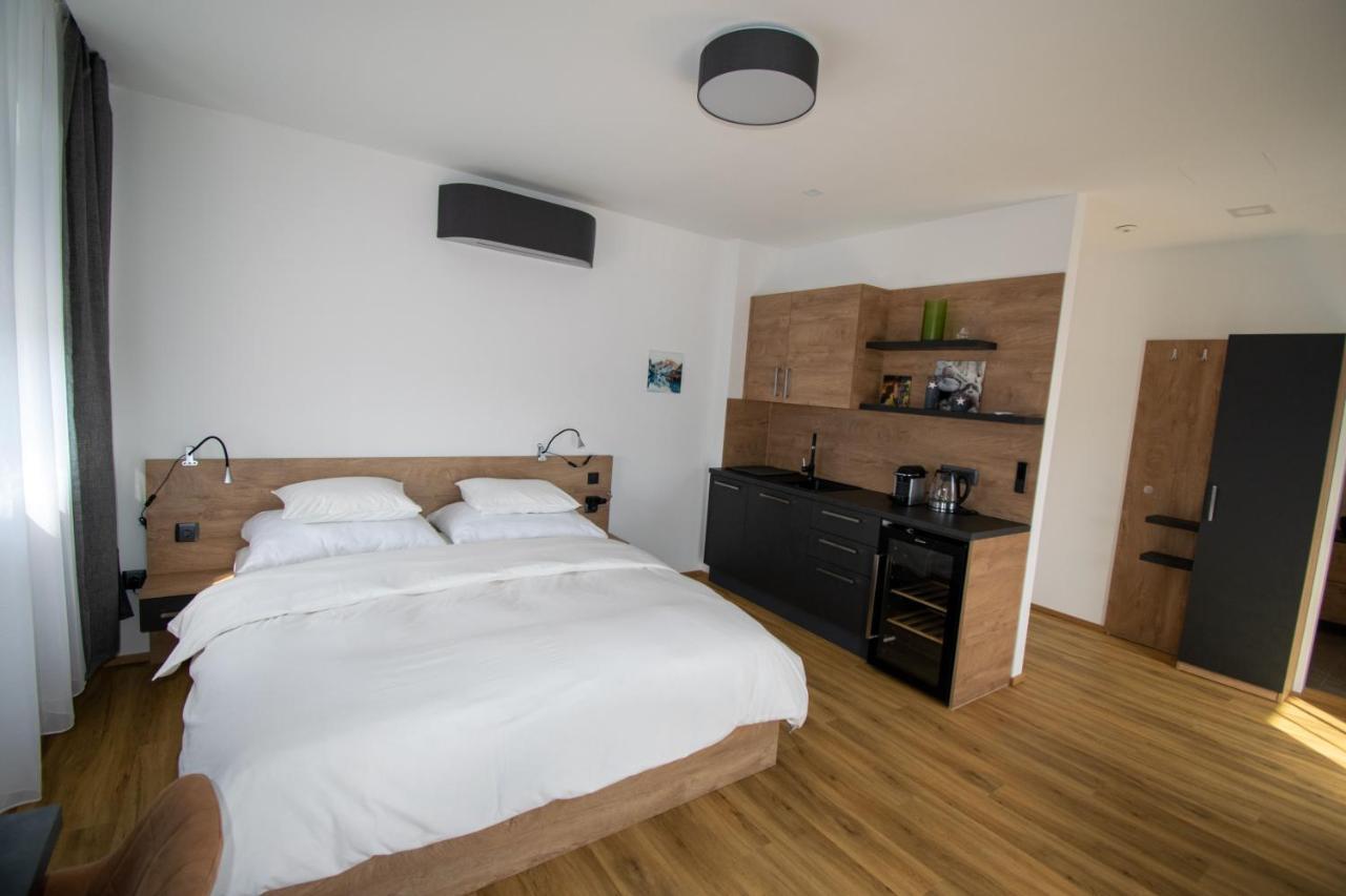 Smart Rooms Wels Exterior photo